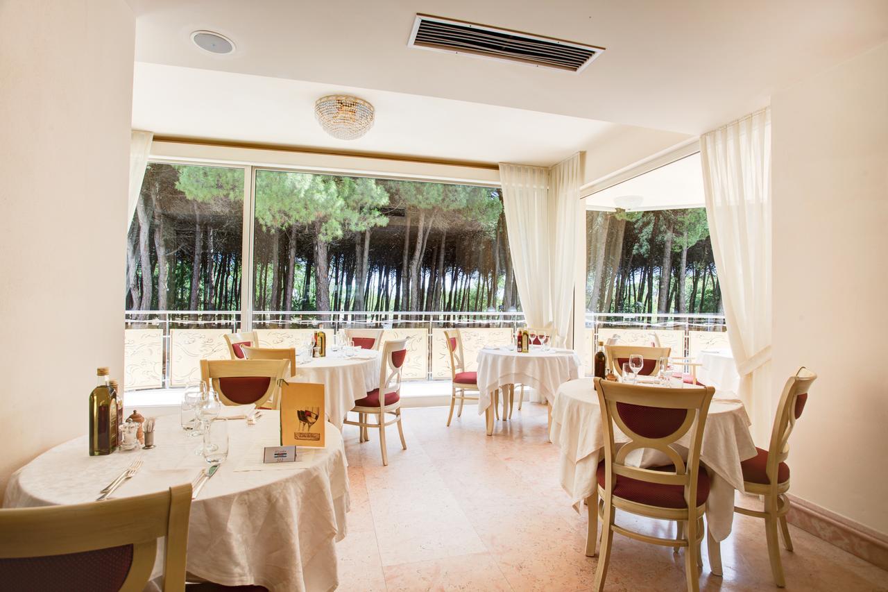 Hotel Garden Milano Marittima Exterior photo